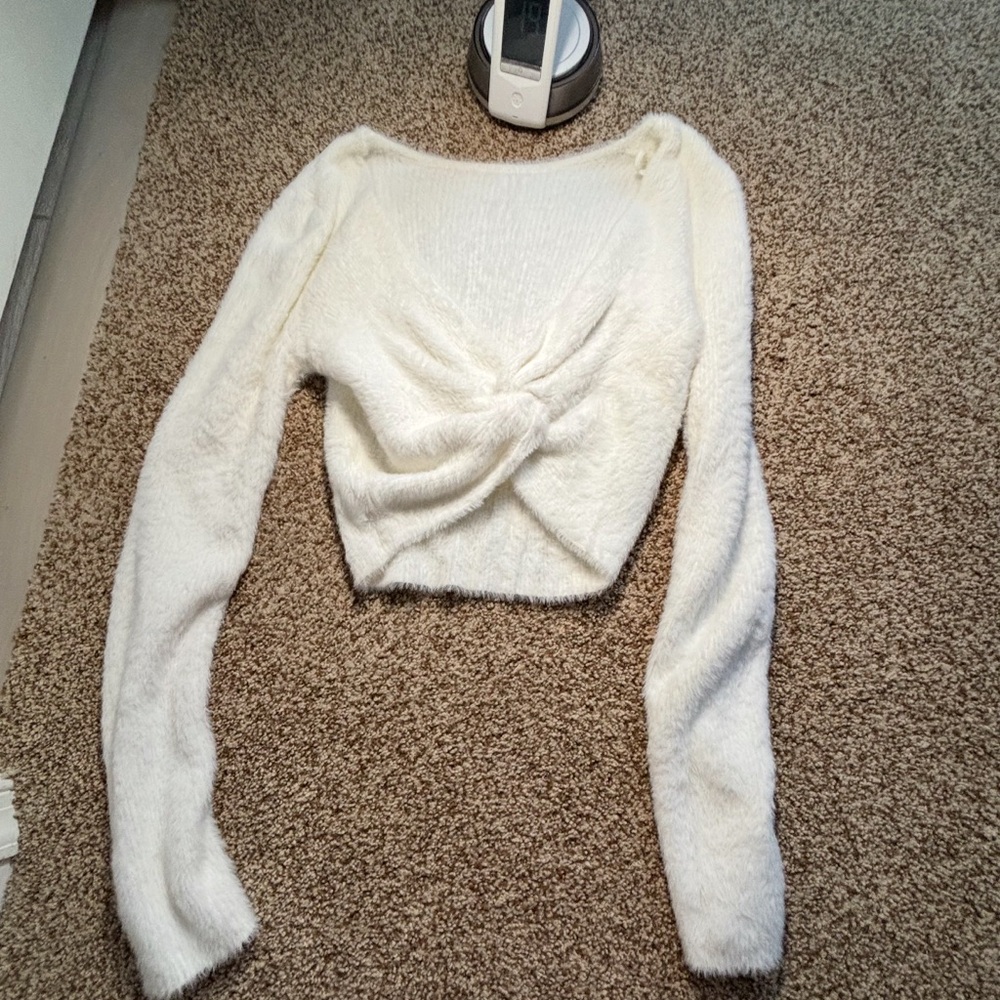 Aerie Soft White Fuzzy Sweater